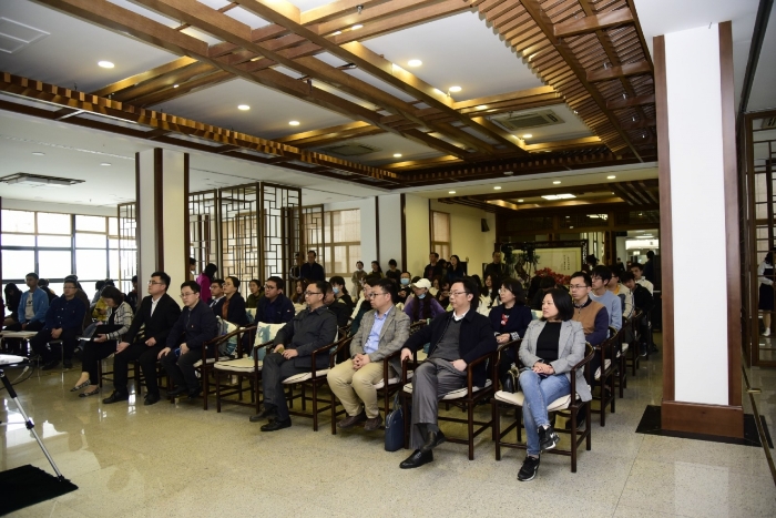 共读党史 (1).JPG 共读党史 (1).JPG