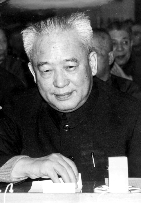 石油工业部第二任部长余秋里中将(来源:大庆油田历史陈列馆)_UUID22350 石油工业部第二任部长余秋里中将(来源:大庆油田历史陈列馆)_UUID22350